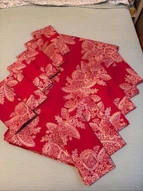 Marimekko x Crate & Barrel Tamburiini red 60” x 108” tablecloth and 12 napkins